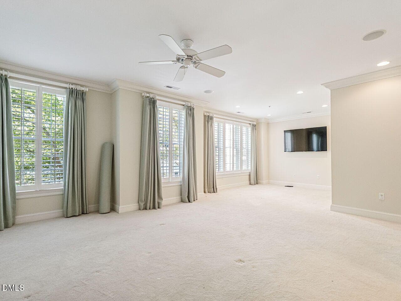 028-1280x960-primary-bedroom - 2701 Glenwood Gardens Lane 208, Raleigh, NC 27608