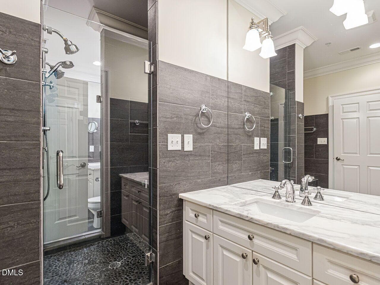 029-1280x960-primary-bath - 2701 Glenwood Gardens Lane 208, Raleigh, NC 27608