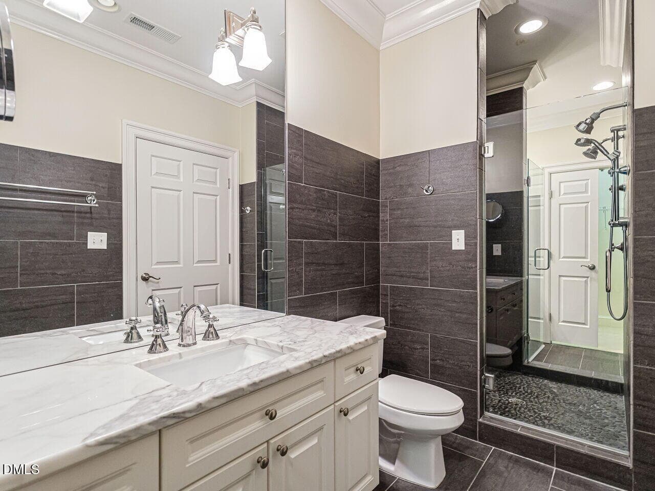 032-1280x960-primary-bath - 2701 Glenwood Gardens Lane 208, Raleigh, NC 27608