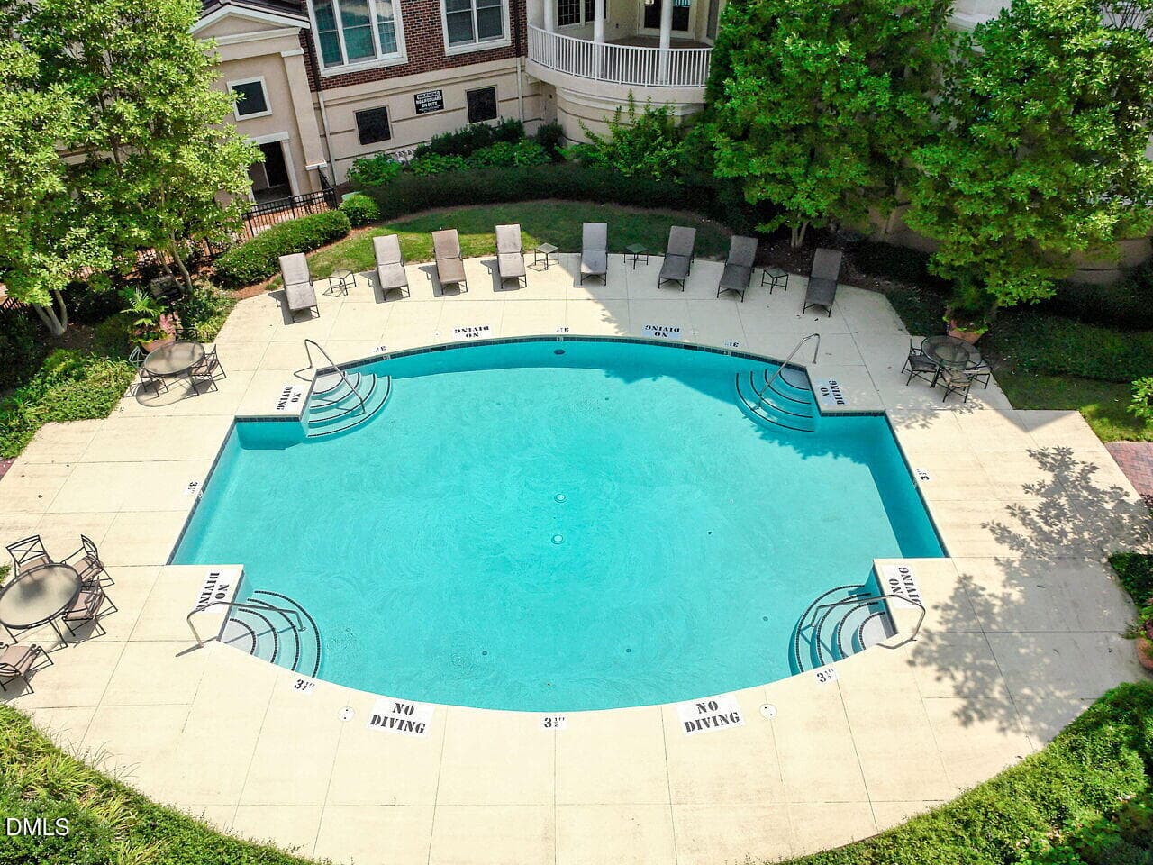 036-1280x960-glenwood-gardens-pool - 2701 Glenwood Gardens Lane 208, Raleigh, NC 27608