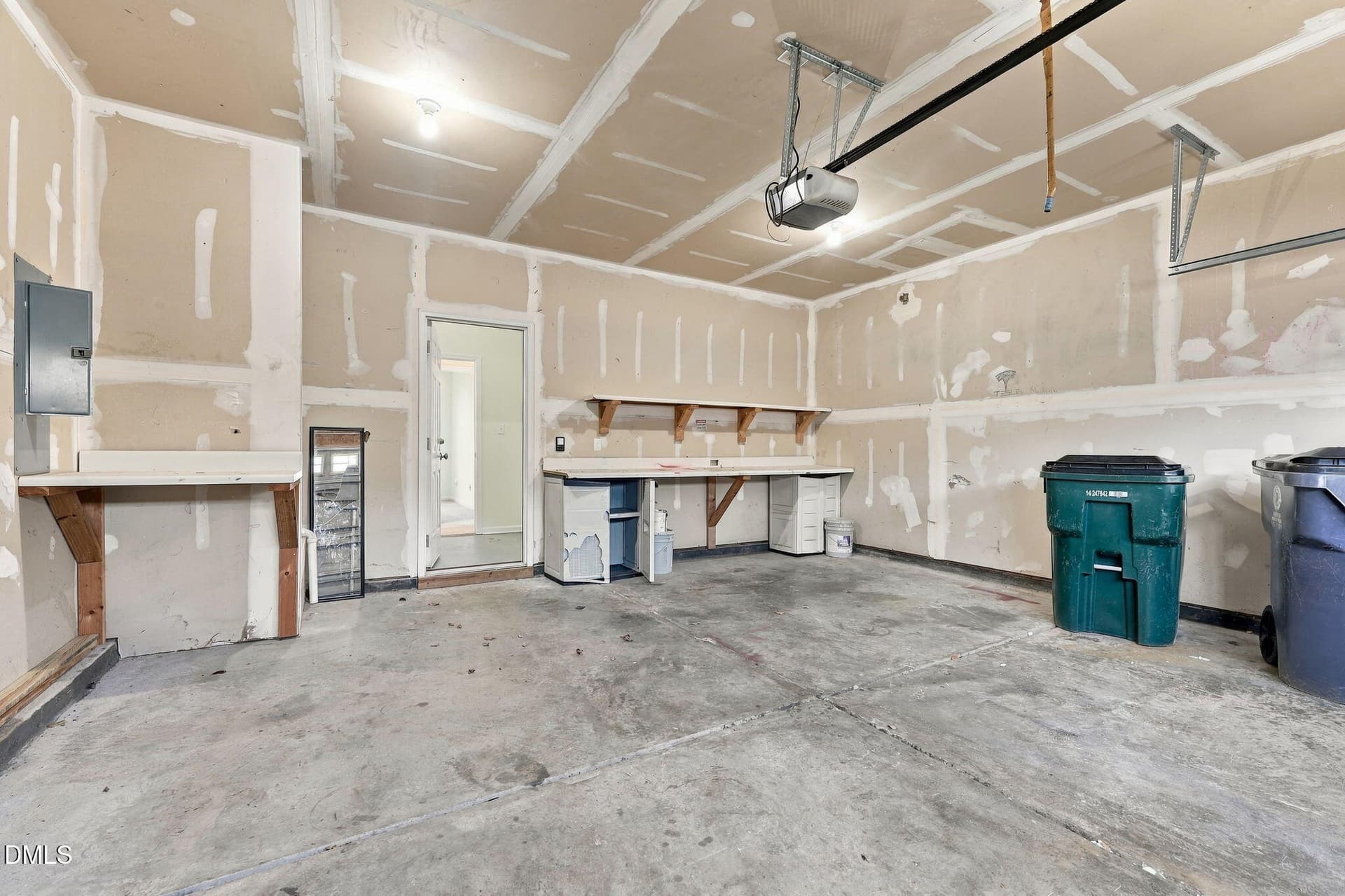 35-web-or-mls-IMG_8554_edit (2) - 132 Jasper Point Drive, Holly Springs, NC 27540