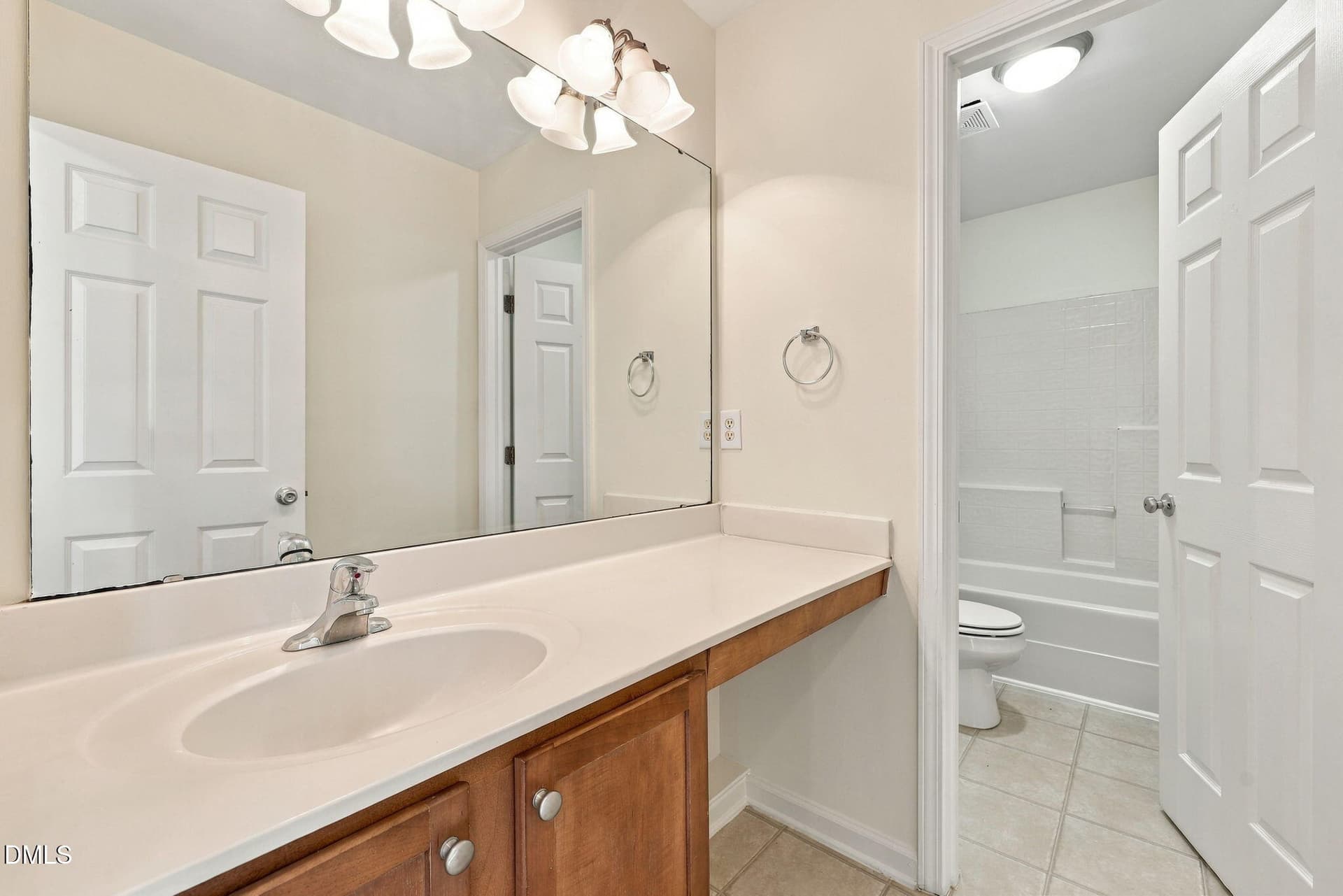 49-web-or-mls-IMG_8599_edit - 132 Jasper Point Drive, Holly Springs, NC 27540