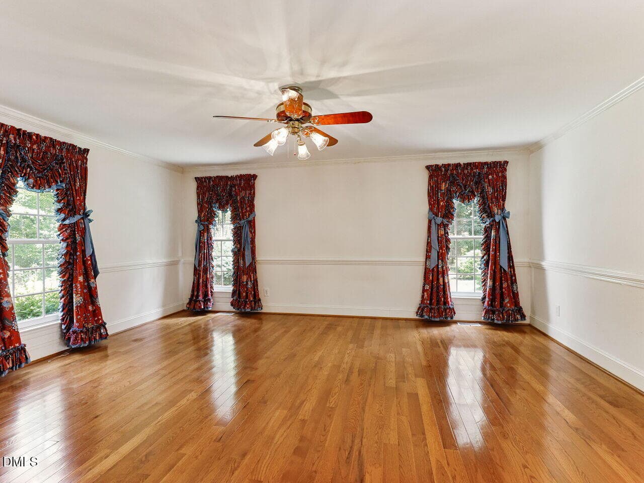 020-1280x960-first-floor-master-bedroom - 1607 Cash Road, Creedmoor, NC 27522