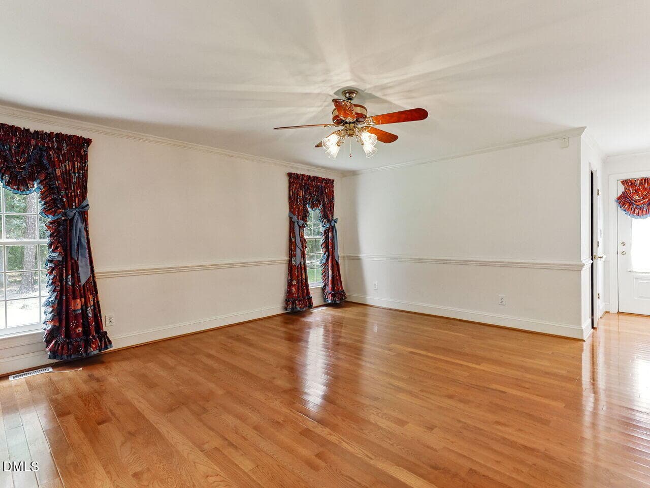 021-1280x960-first-floor-master-bedroom - 1607 Cash Road, Creedmoor, NC 27522