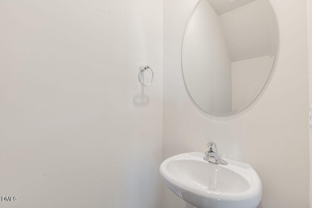 POWDER ROOM - 330 Chapel Street, Fuquay Varina, NC 27526