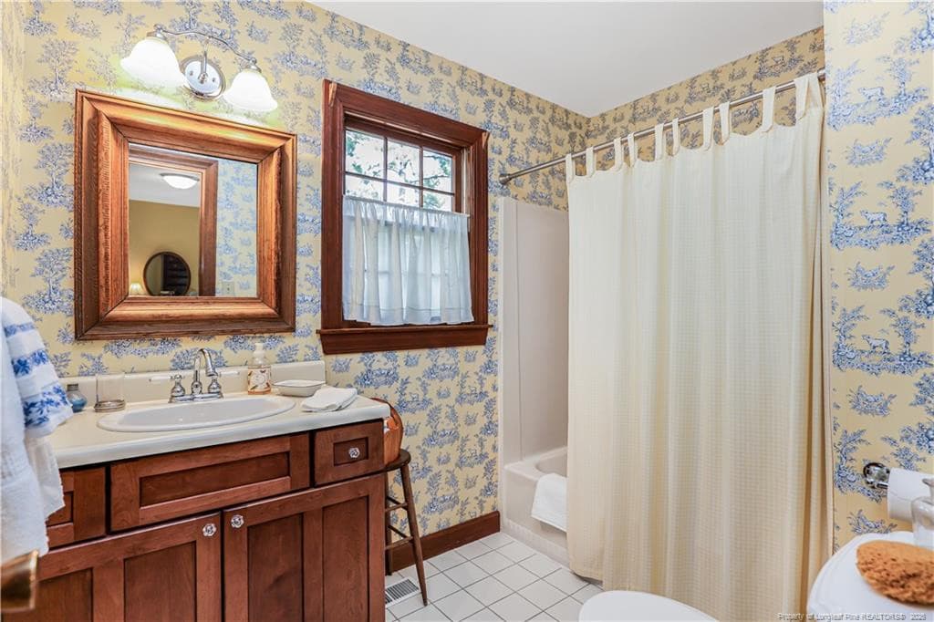 Photo 7 - 590 Stonington Drive, Fayetteville, NC 28311, Fayetteville