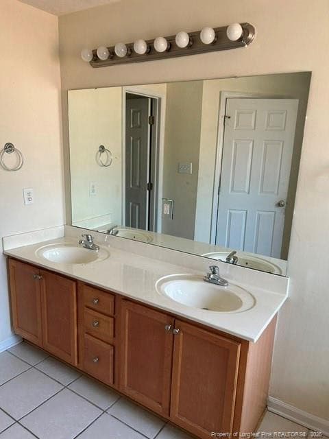 Photo 13 - 4242 Pete Warner Court, Hope Mills, NC 28348