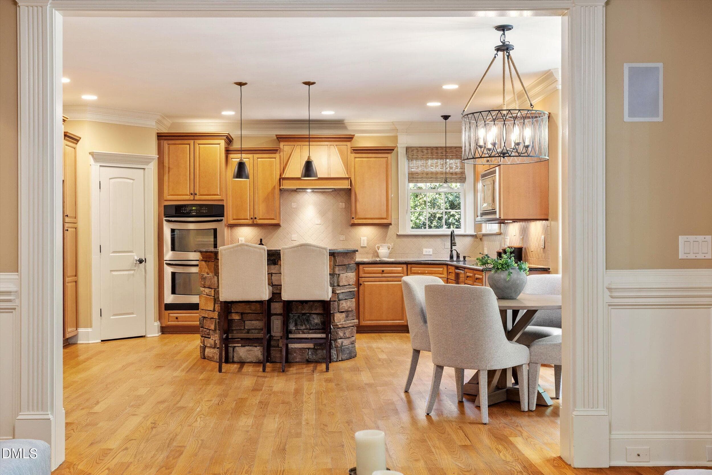 31-8107 Henderson Rd [3371382]_09162026_ - 8107 Henderson Road, Apex, NC 27539