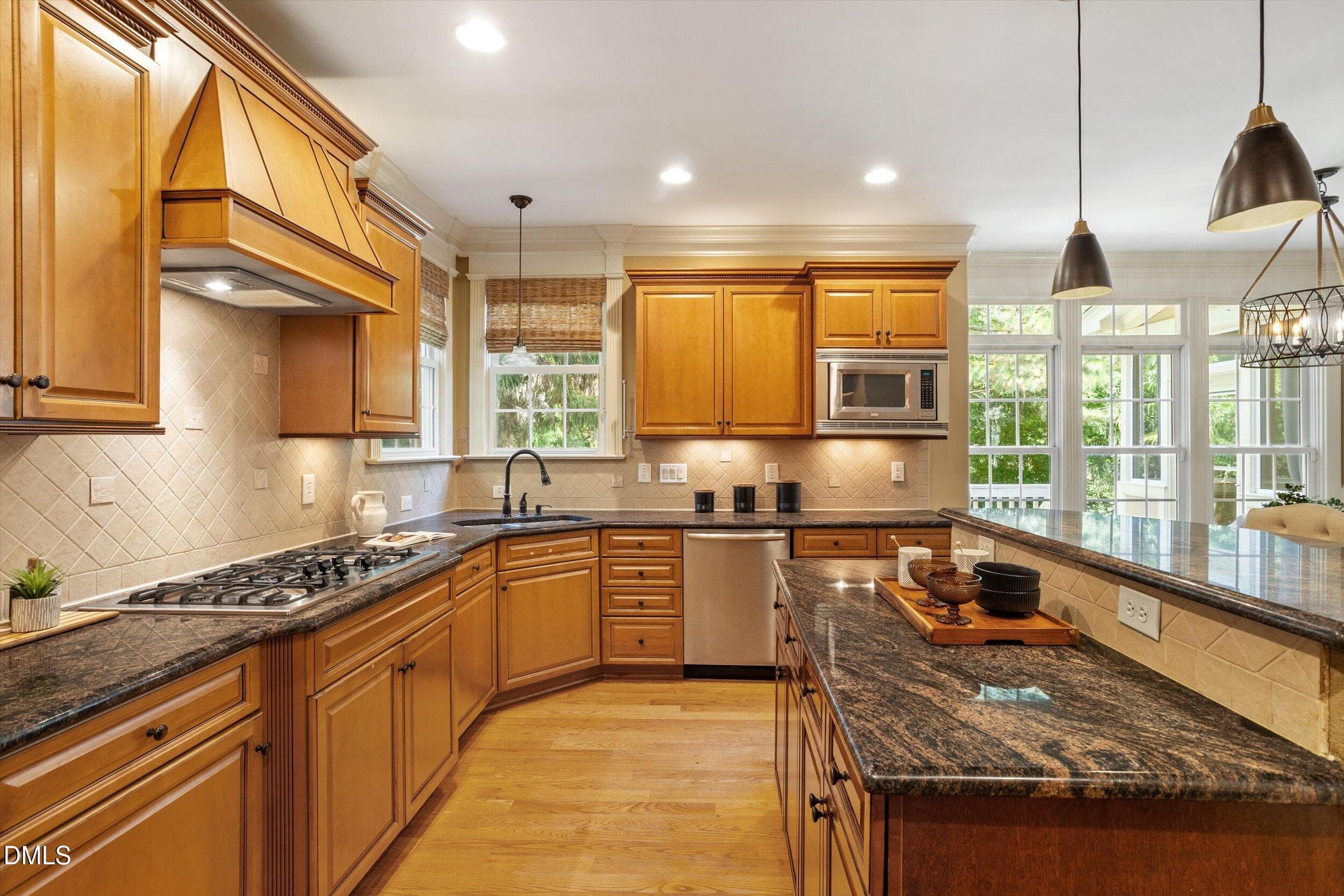 37-8107 Henderson Rd [3371382]_09162026_ - 8107 Henderson Road, Apex, NC 27539