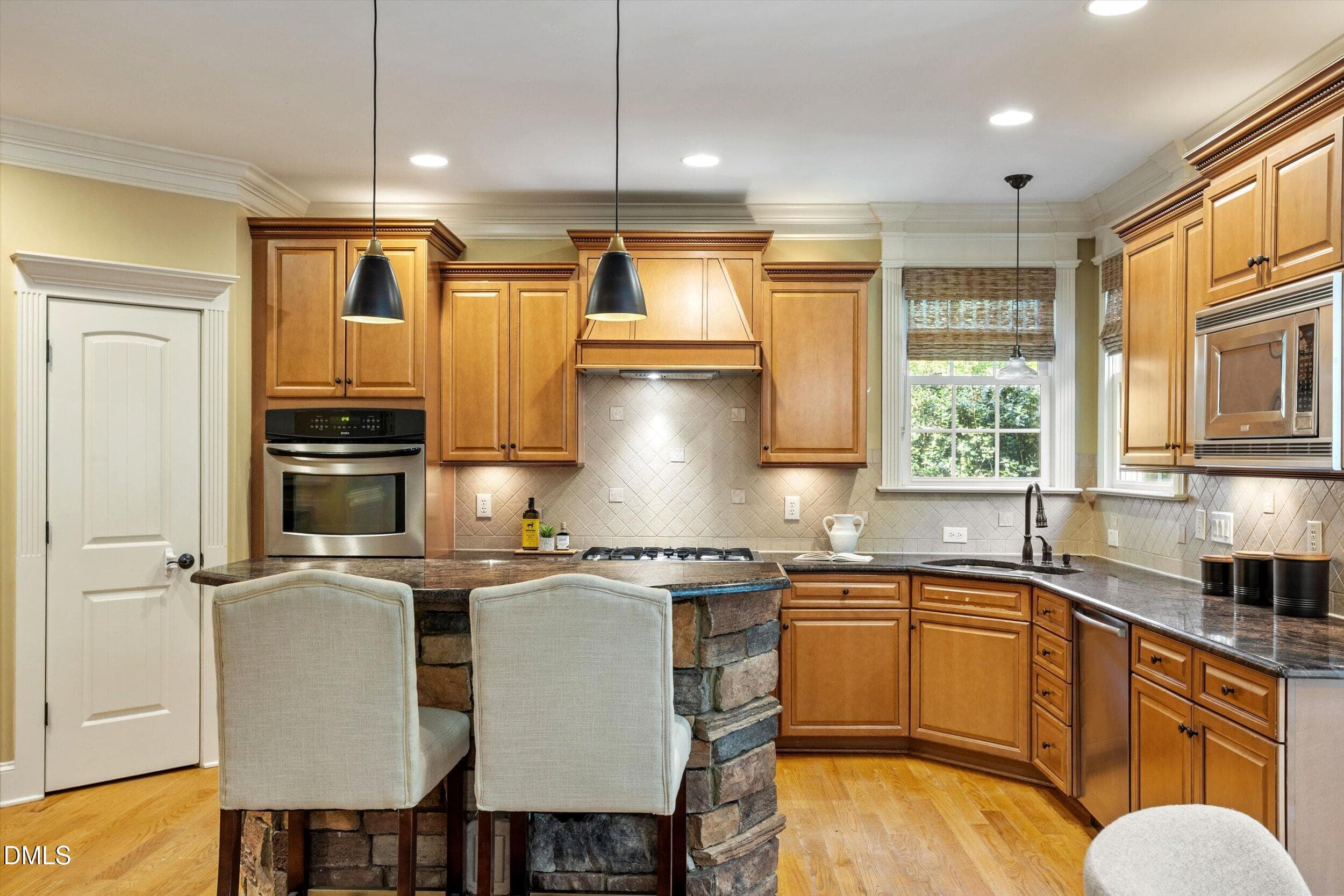 41-8107 Henderson Rd [3371382]_09162026_ - 8107 Henderson Road, Apex, NC 27539