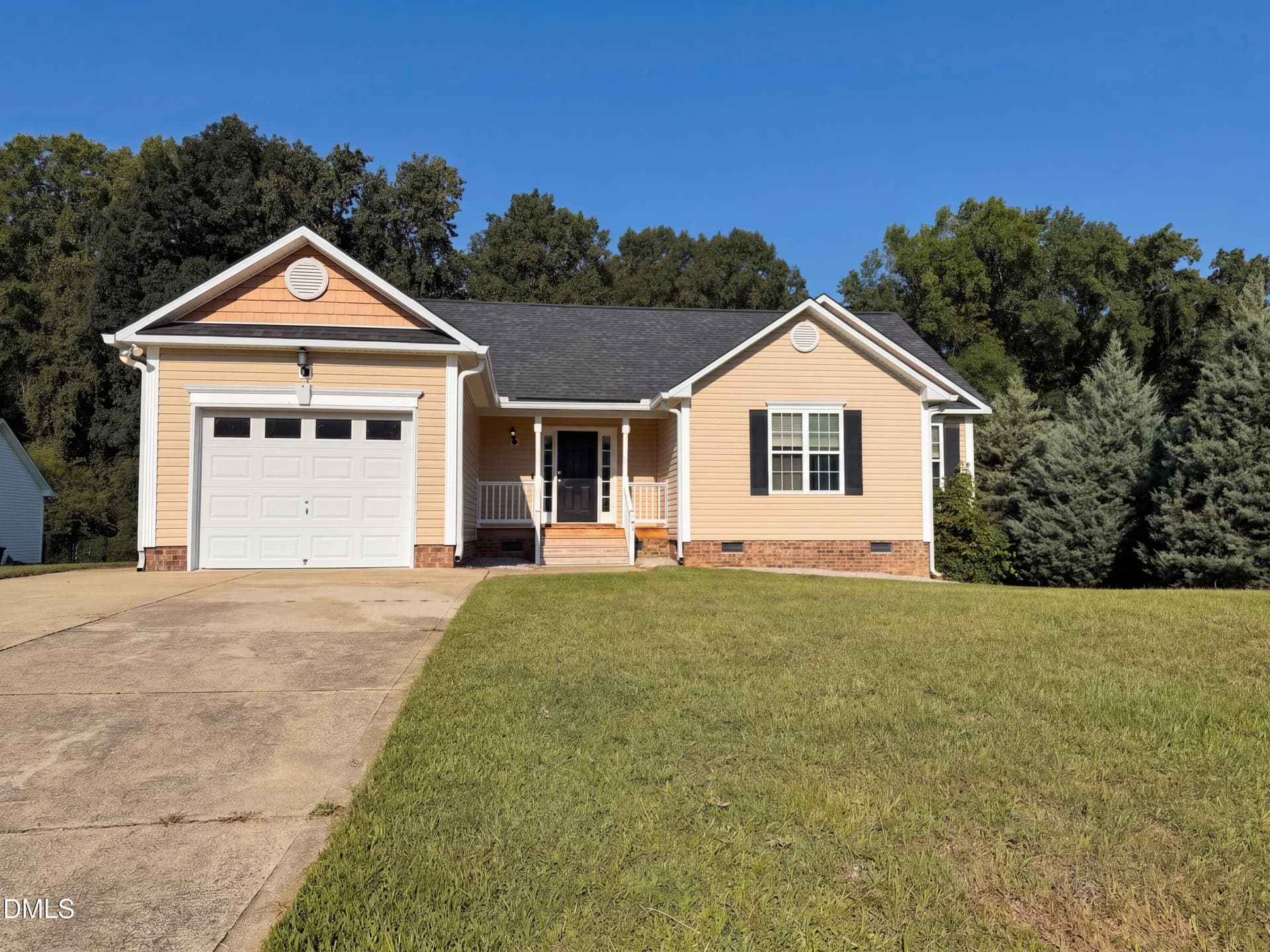 photo_01 - 161 Patterdale Place, Benson, NC 27504