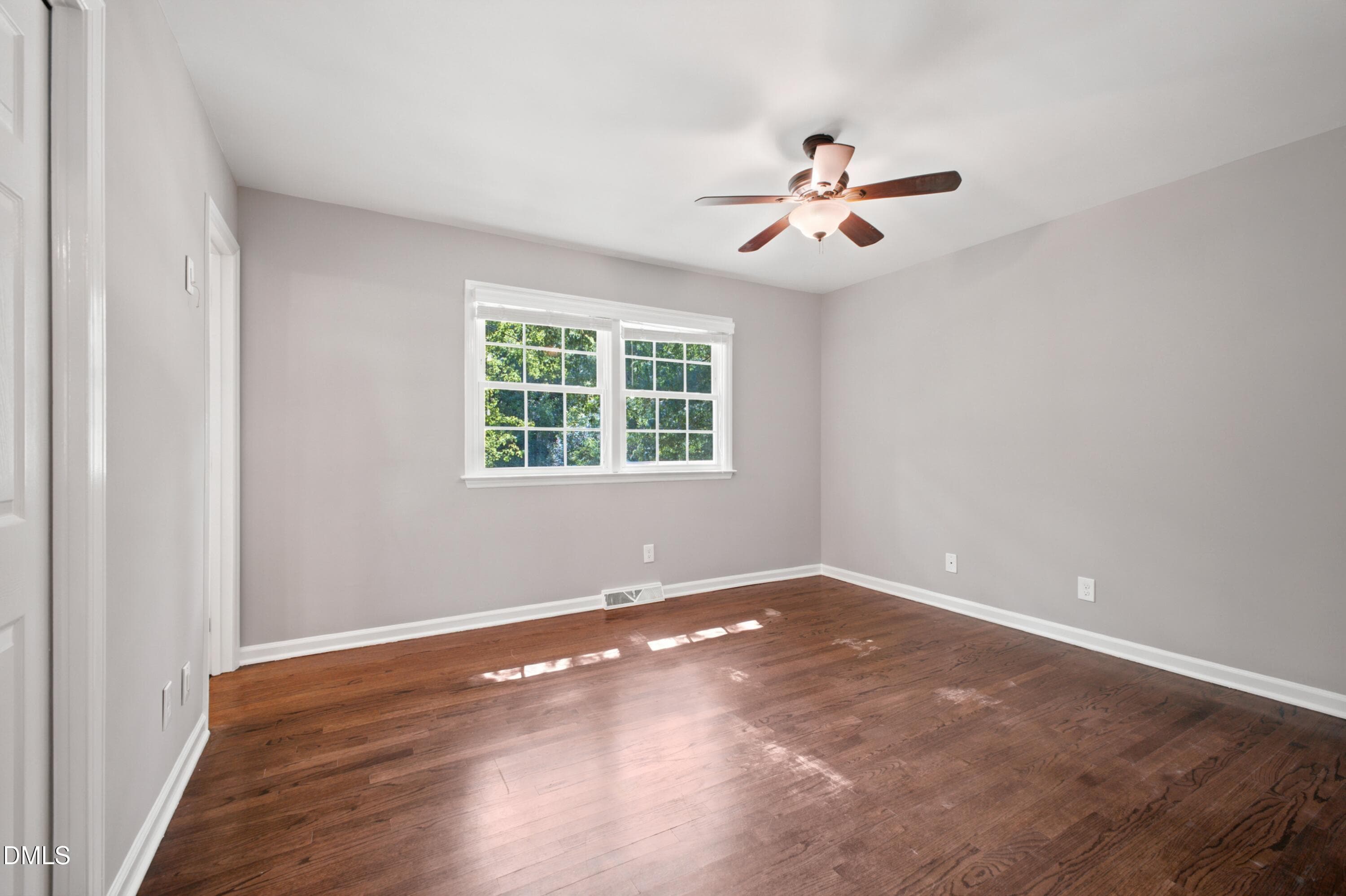 CY1A1390 - 5008 N Glen Drive, Raleigh, NC 27609