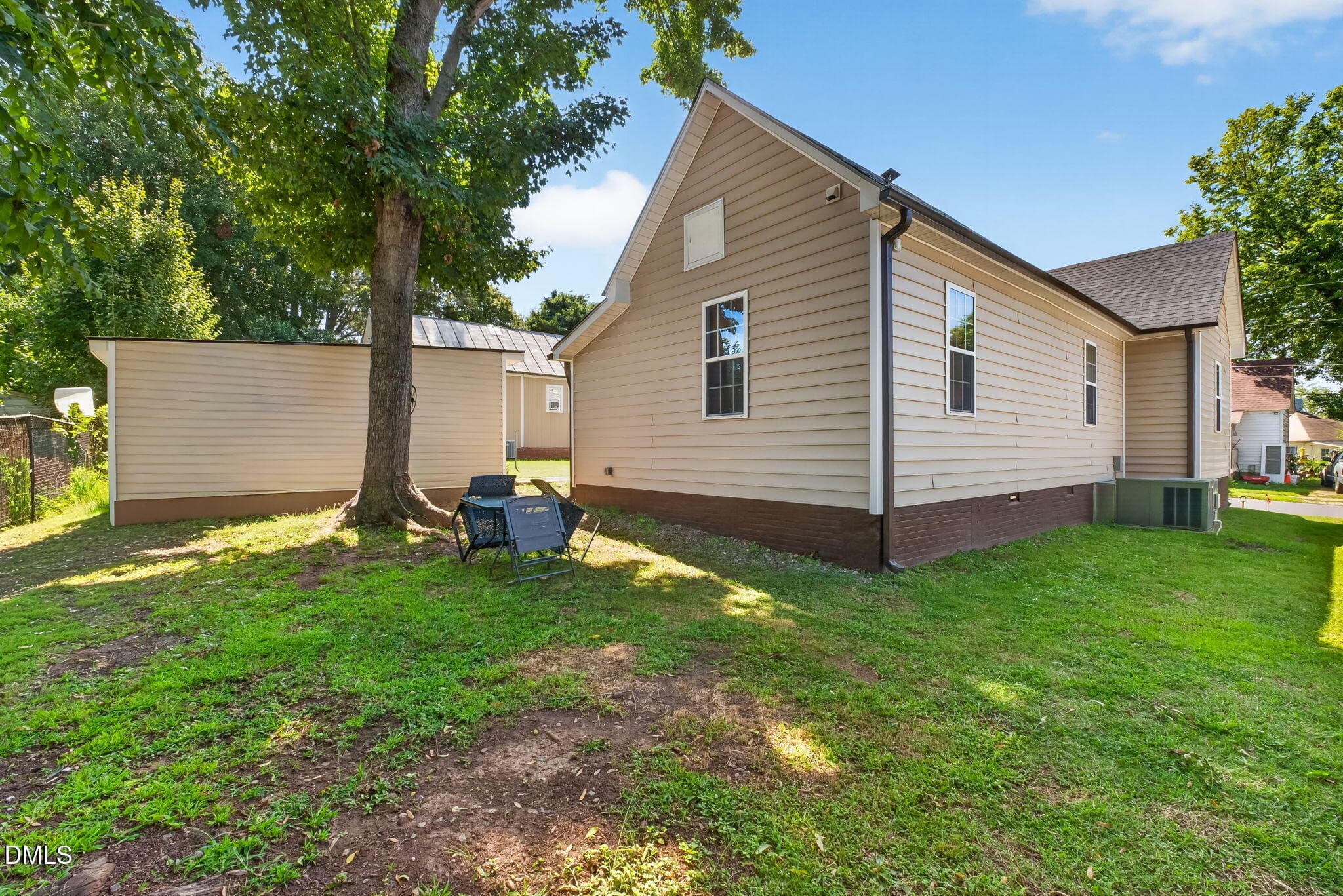 8-web-or-mls-DSC08844 - 928 E Davis Street, Burlington, NC 27215