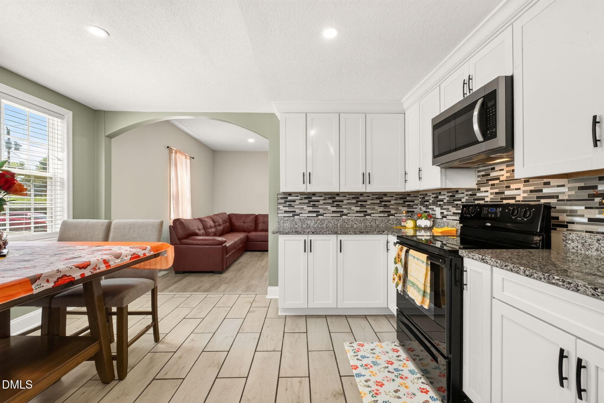 23-web-or-mls-DSC08917 - 928 E Davis Street, Burlington, NC 27215