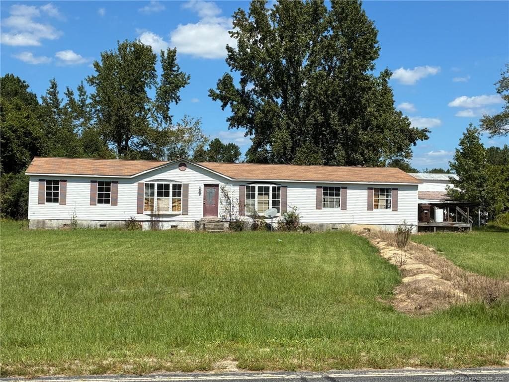 Photo 2 - 139 Teds Road, Parkton, NC 28371