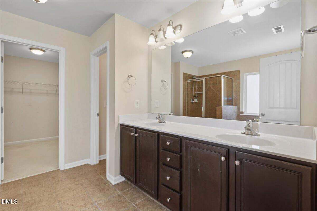 43-399 Florence Dr-43 - 399 Florence Drive, Clayton, NC 27527