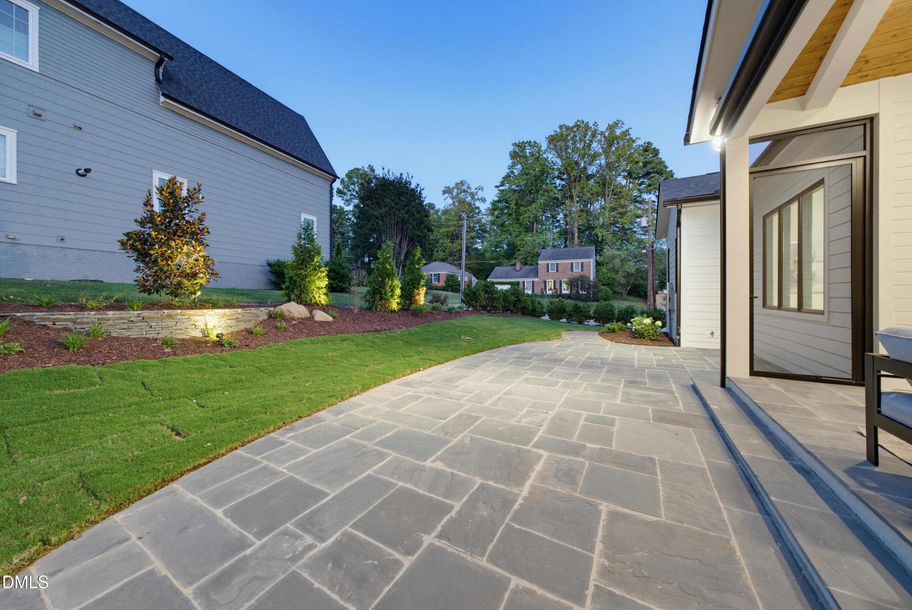 DSC00564 - 413 Pinecroft Drive, Raleigh, NC 27609