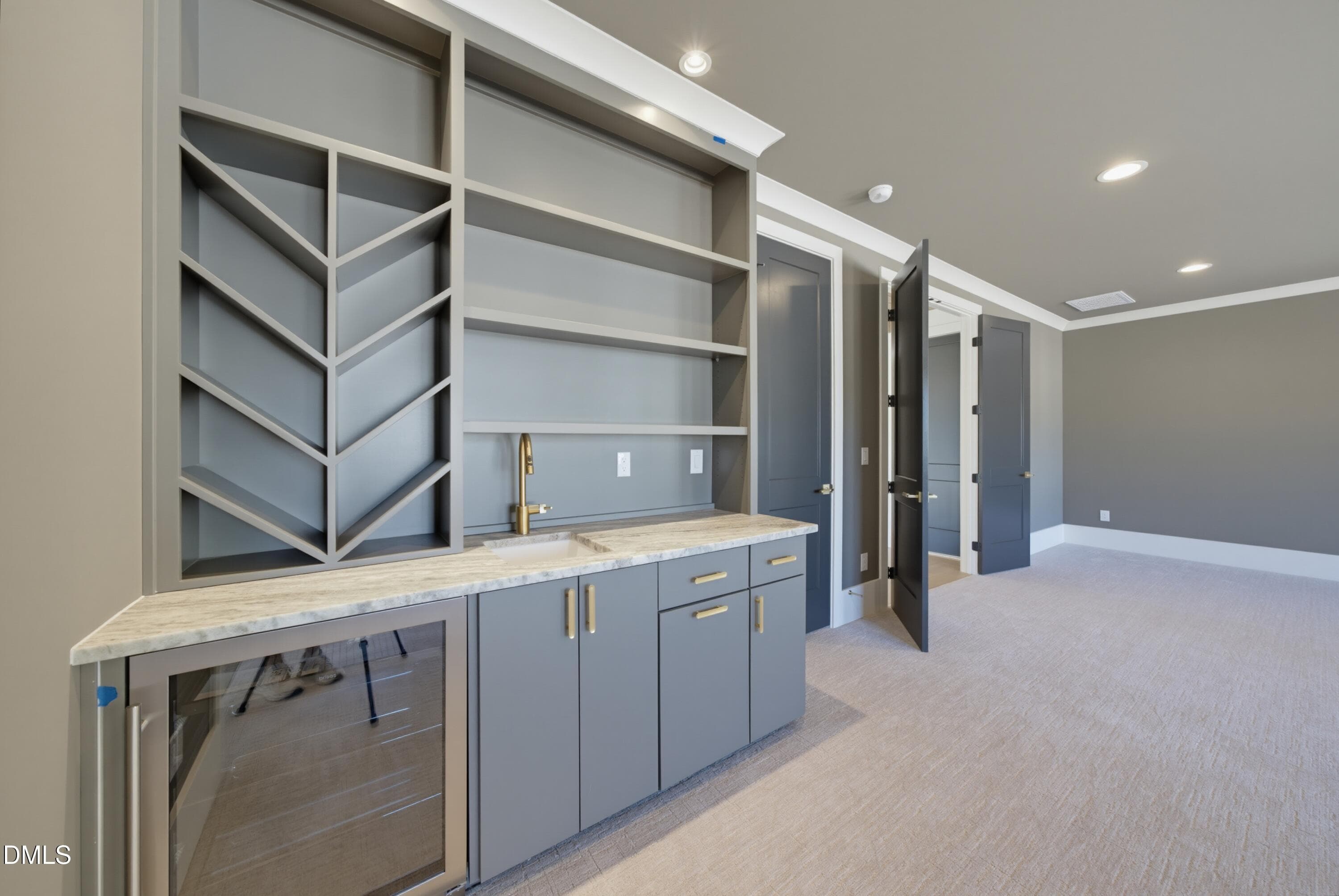 DSC09846 - 413 Pinecroft Drive, Raleigh, NC 27609
