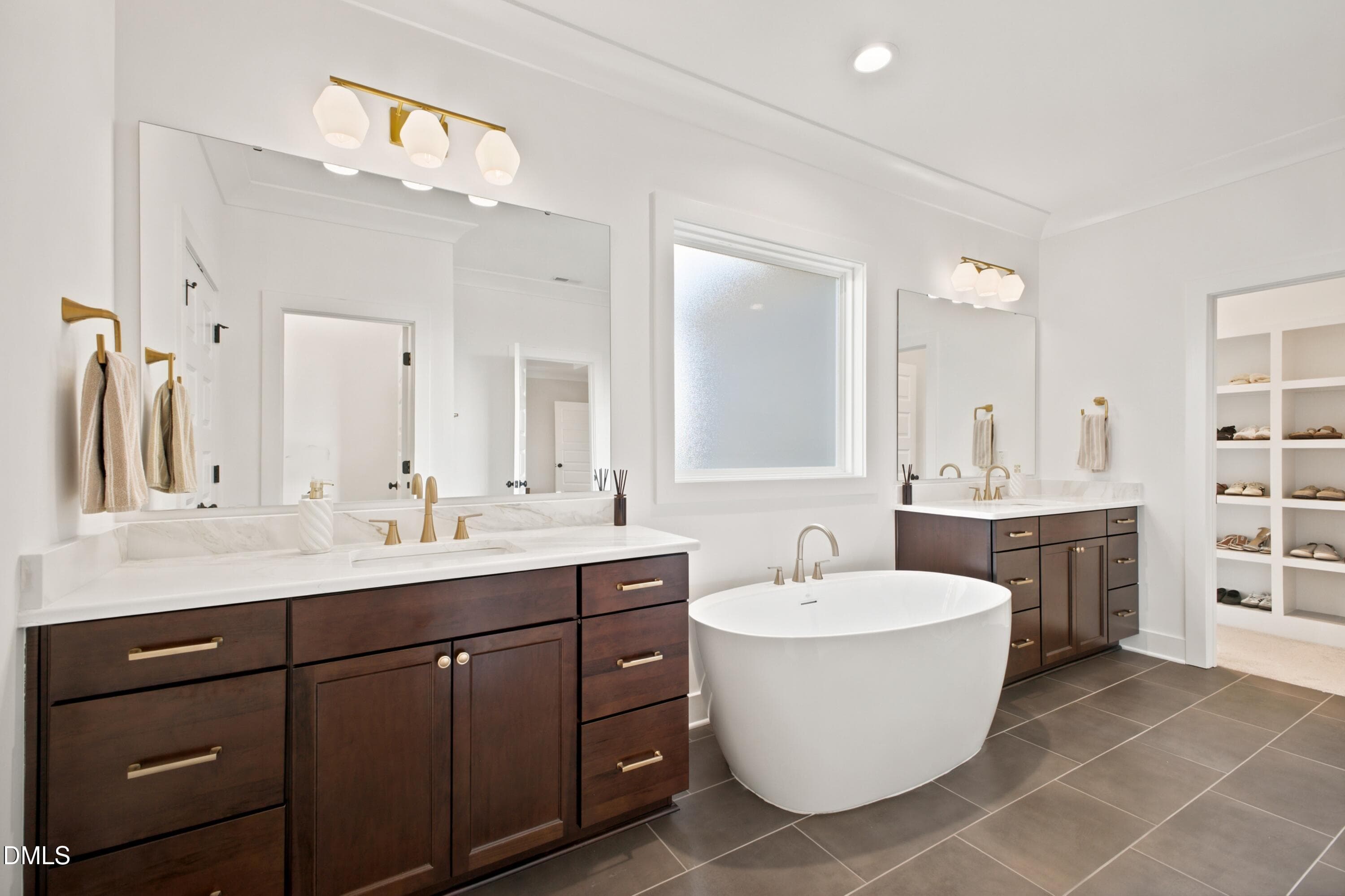 CY1A1614 - 1045 Azalea Garden Circle, Raleigh, NC 27603