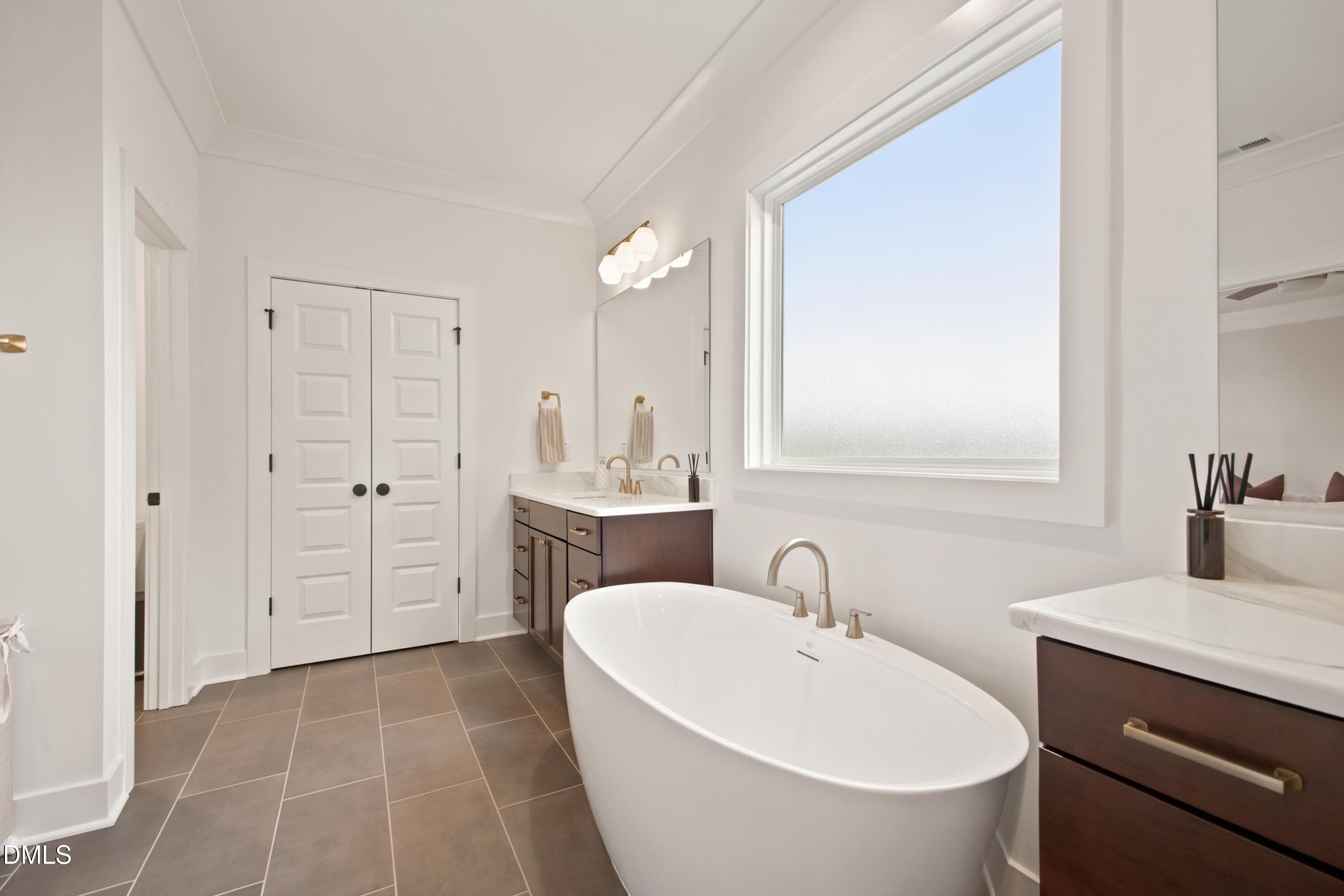 CY1A1639 - 1045 Azalea Garden Circle, Raleigh, NC 27603