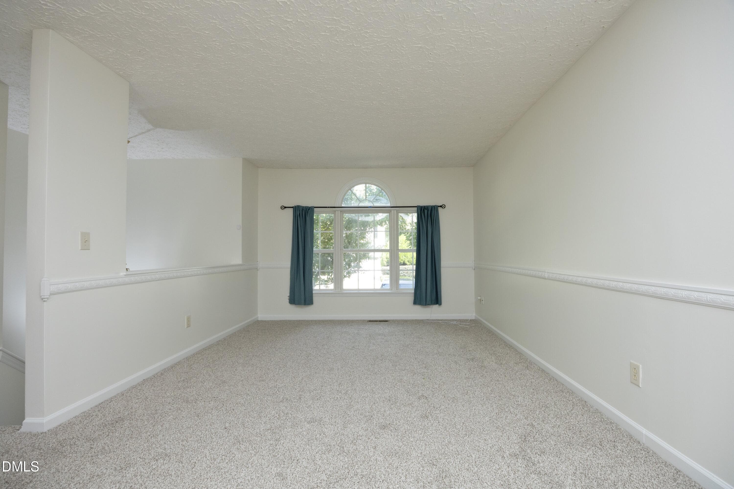 LivingNew - 5732 Brambleton Avenue, Raleigh, NC 27610