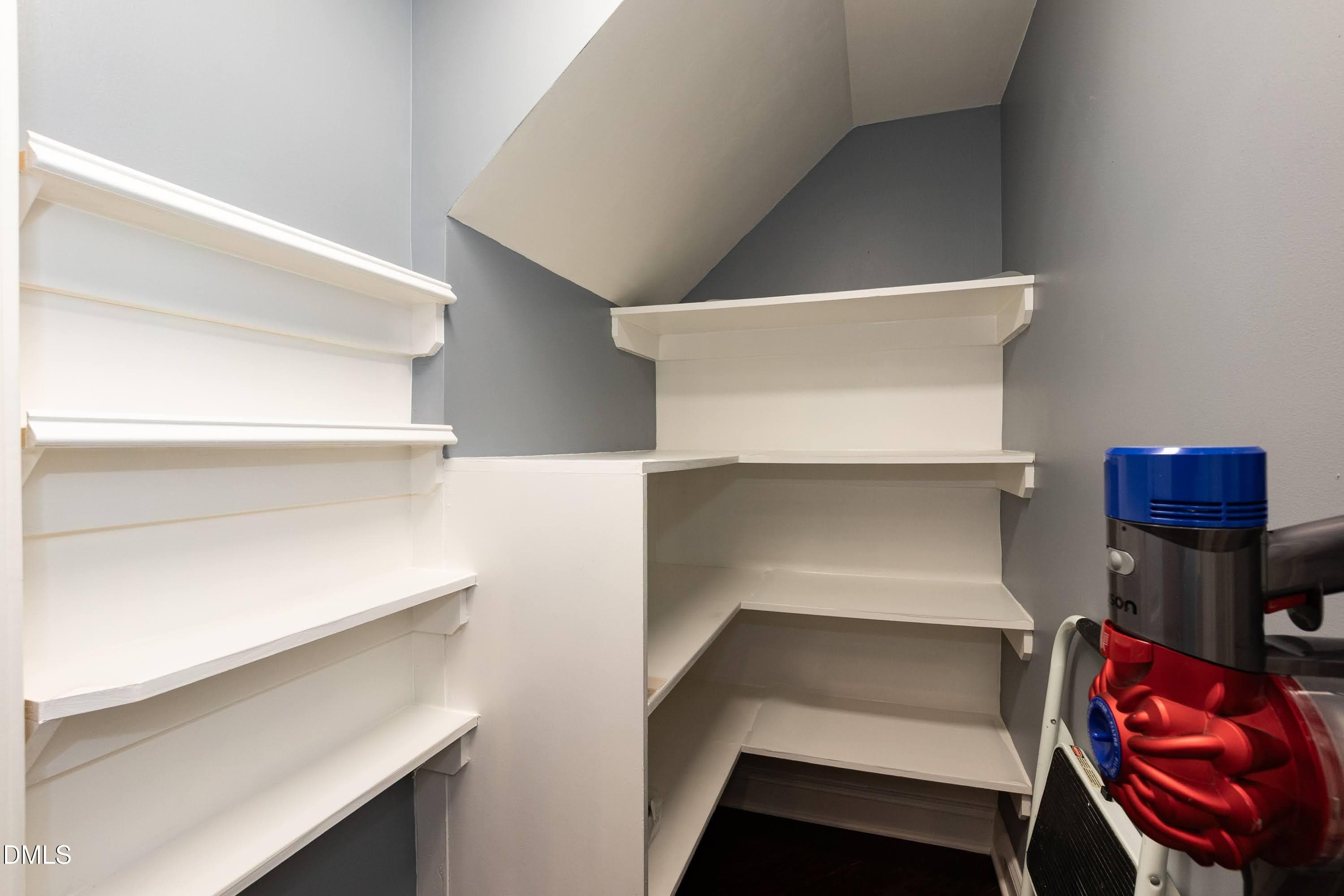 Pantry 01 (1) - 4213 Oakthorne Way, Raleigh, NC 27613