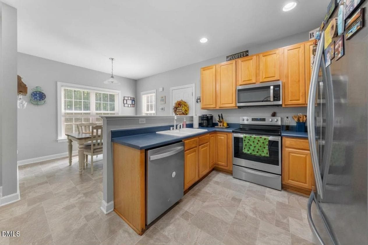 Eat in Kitchen - 5609 Paces Ferry Drive, Durham, NC 27712