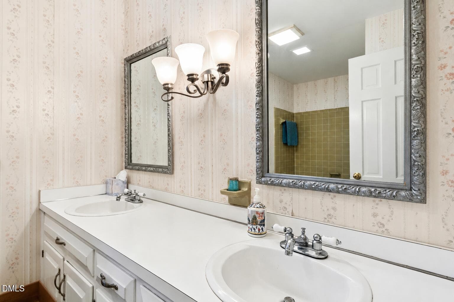 bathroom - 4609 Fernham Place, Raleigh, NC 27612