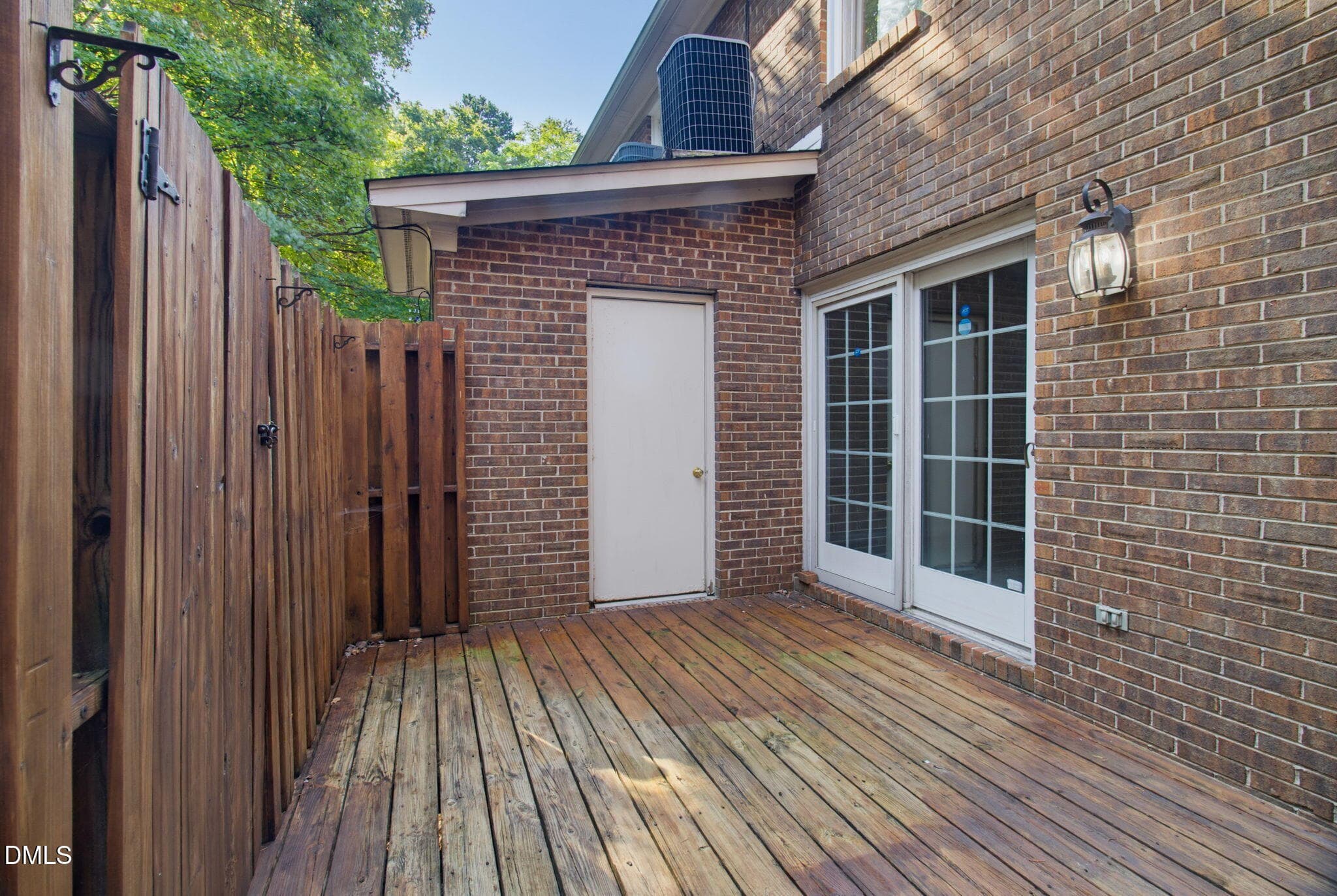 27-web-or-mls-2210 New Garden Rd-27 - 2210 New Garden Road 3620, Greensboro, NC 27410