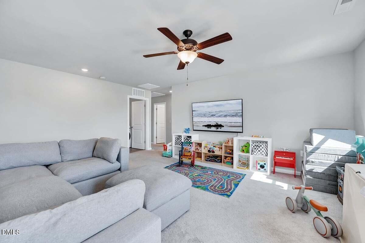 Large loft area - 285 Carolina Maple Drive, Franklinton, NC 27525