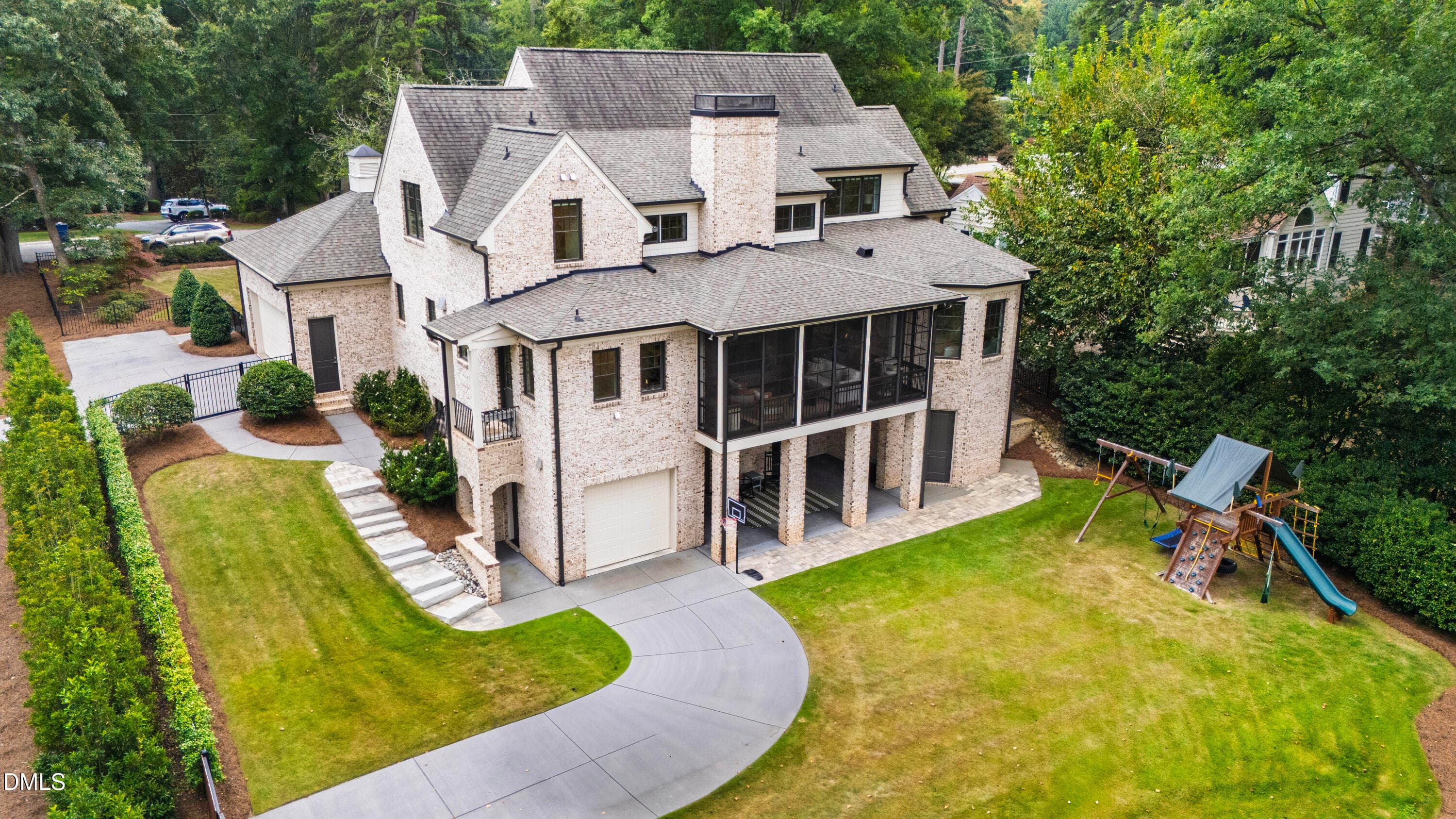 Lake Boone (10) - 906 Lake Boone Trail, Raleigh, NC 27607