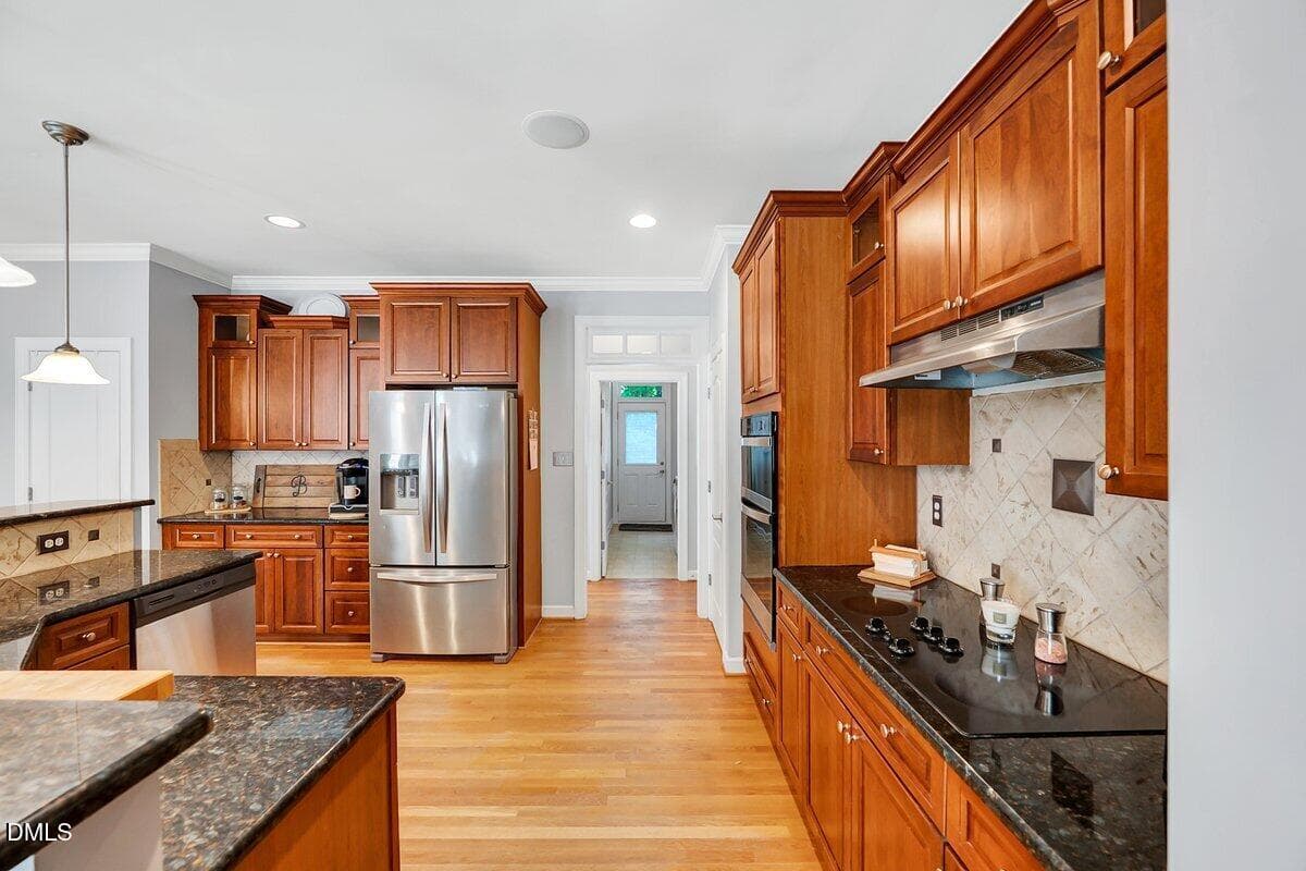 Custom kitchen cabinets - 1200 Chipper Lane, Wake Forest, NC 27587