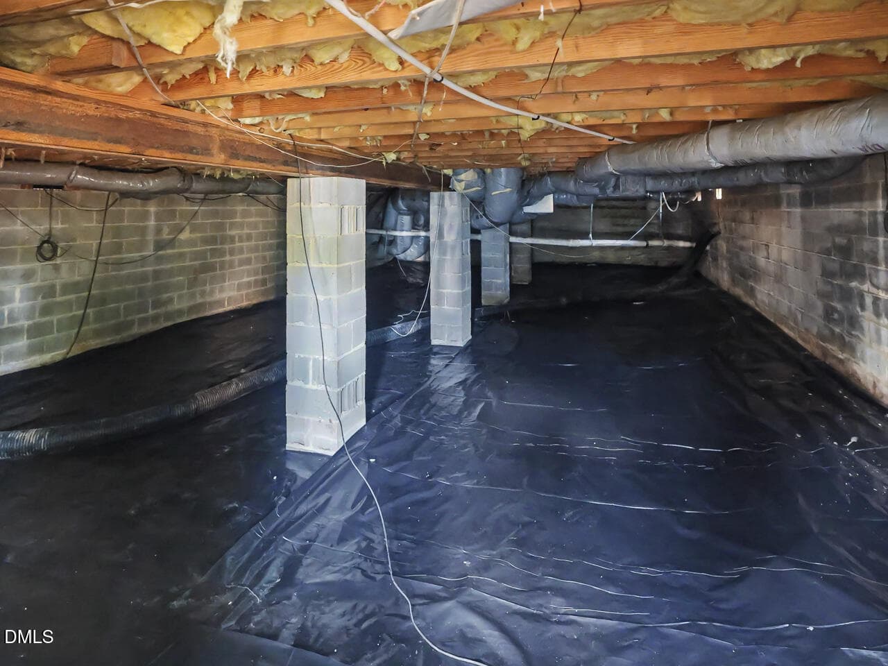 56-Crawlspace - 106 Foscoe Lane, Cary, NC 27513