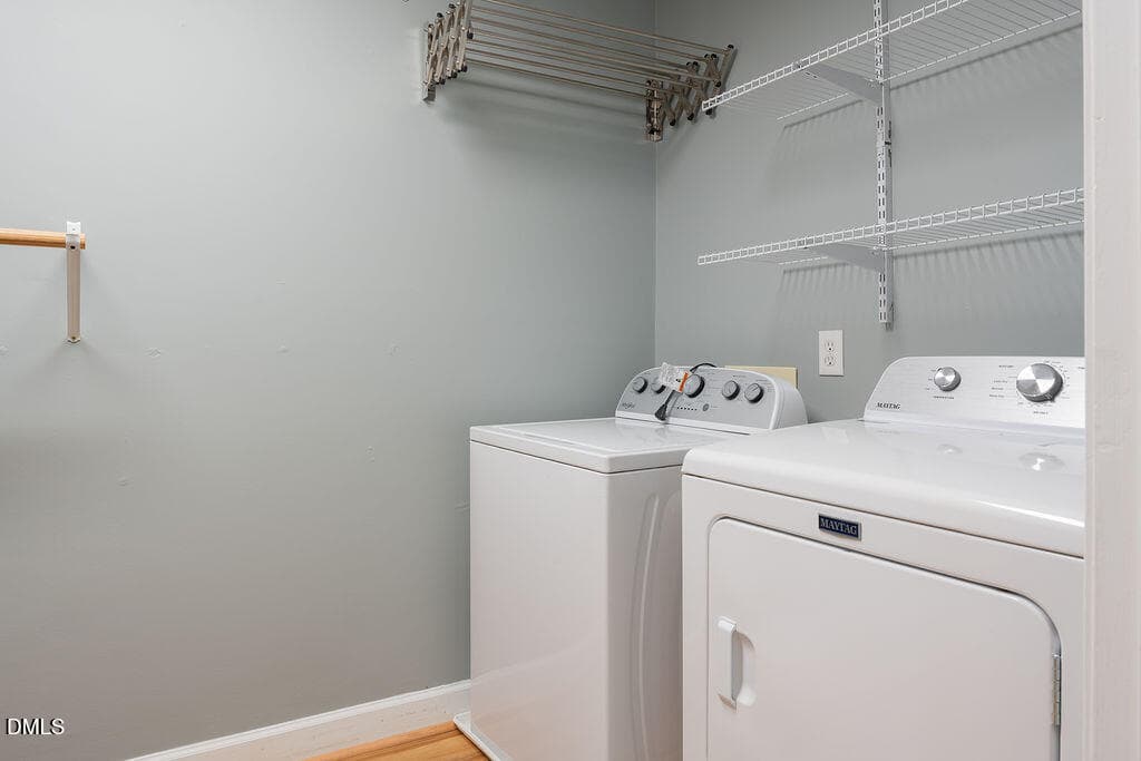 Laundry Room with Walk in Closet - 3199 Nc-55, Coats, NC 27521