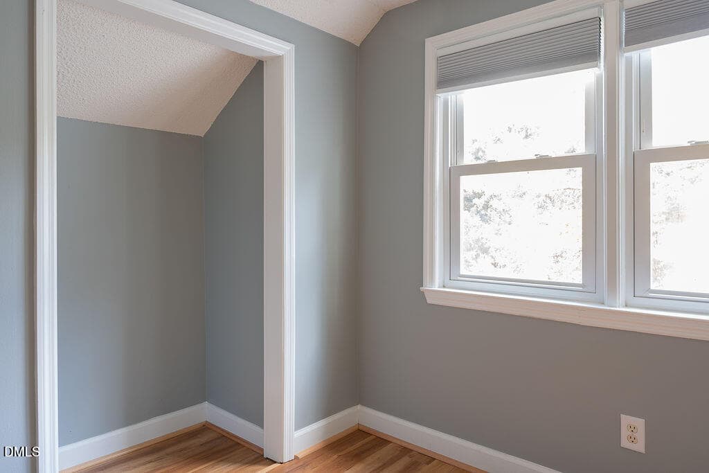 Cute Nook for desk or Vanity Upstairs - 3199 Nc-55, Coats, NC 27521