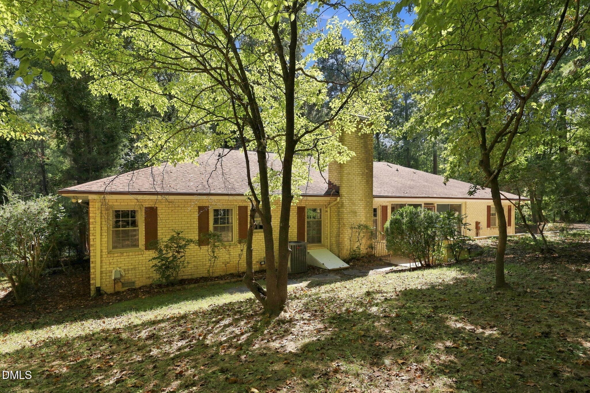 49-web-or-mls-IMG_7075 - 932 Lystra Lane, Chapel Hill, NC 27517