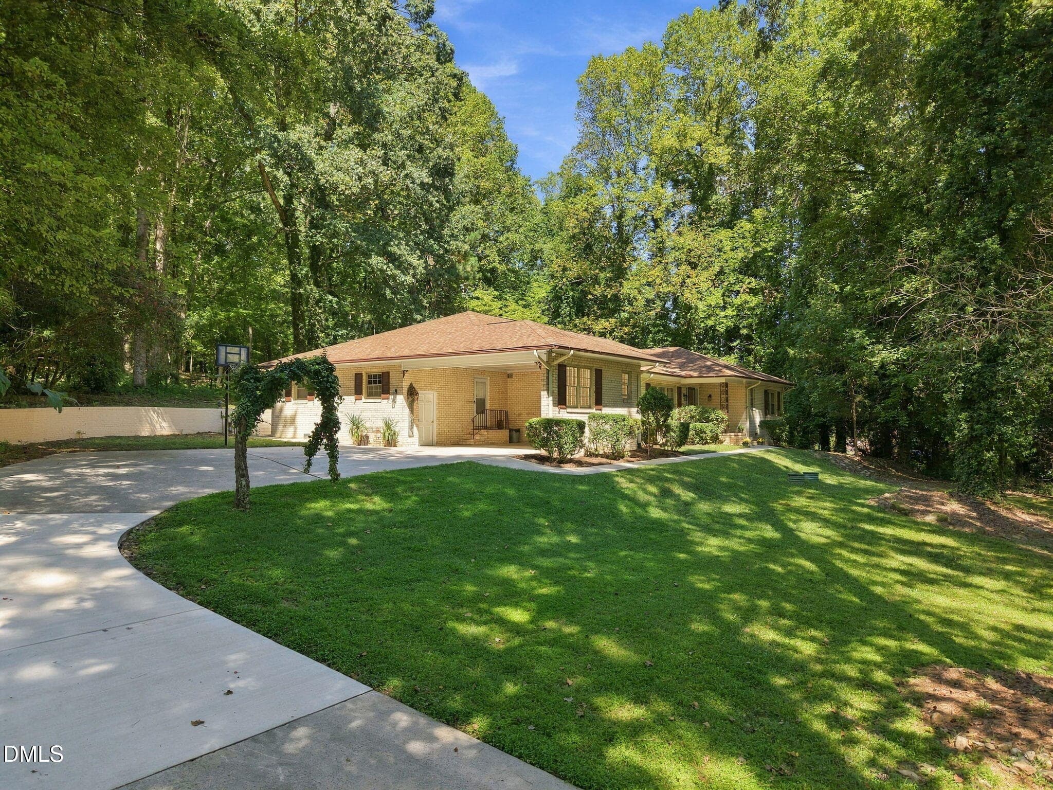4-web-or-mls-DJI_20260916000122_0142_D - 932 Lystra Lane, Chapel Hill, NC 27517