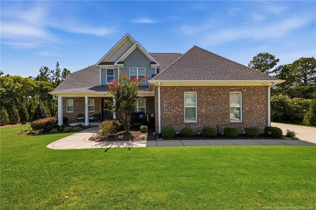 505 SWAN ISLAND Court, Fayetteville, NC 28311
