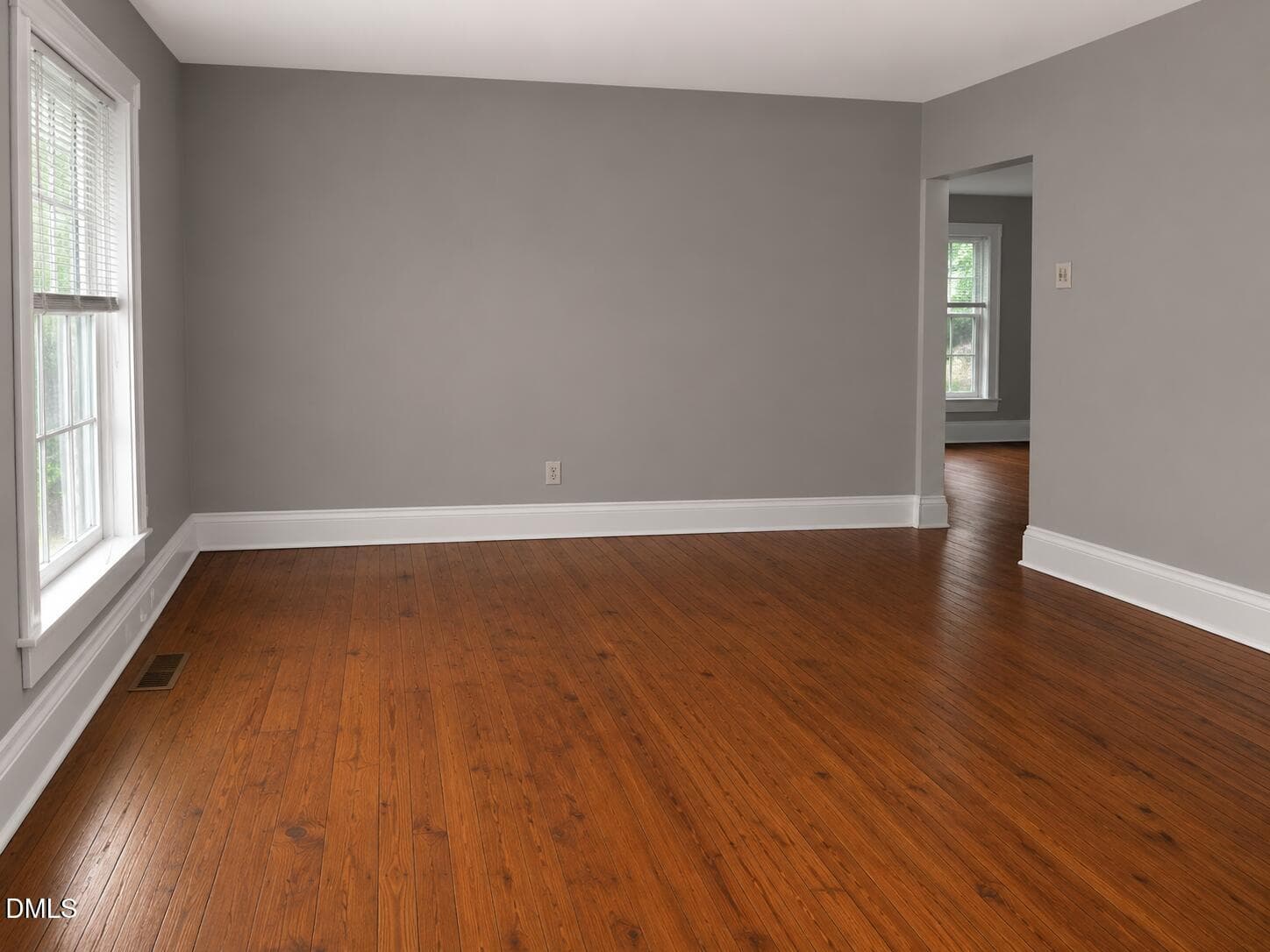 MLSLivRm1 - 803 Branch Street, Chapel Hill, NC 27516, Chapel Hill
