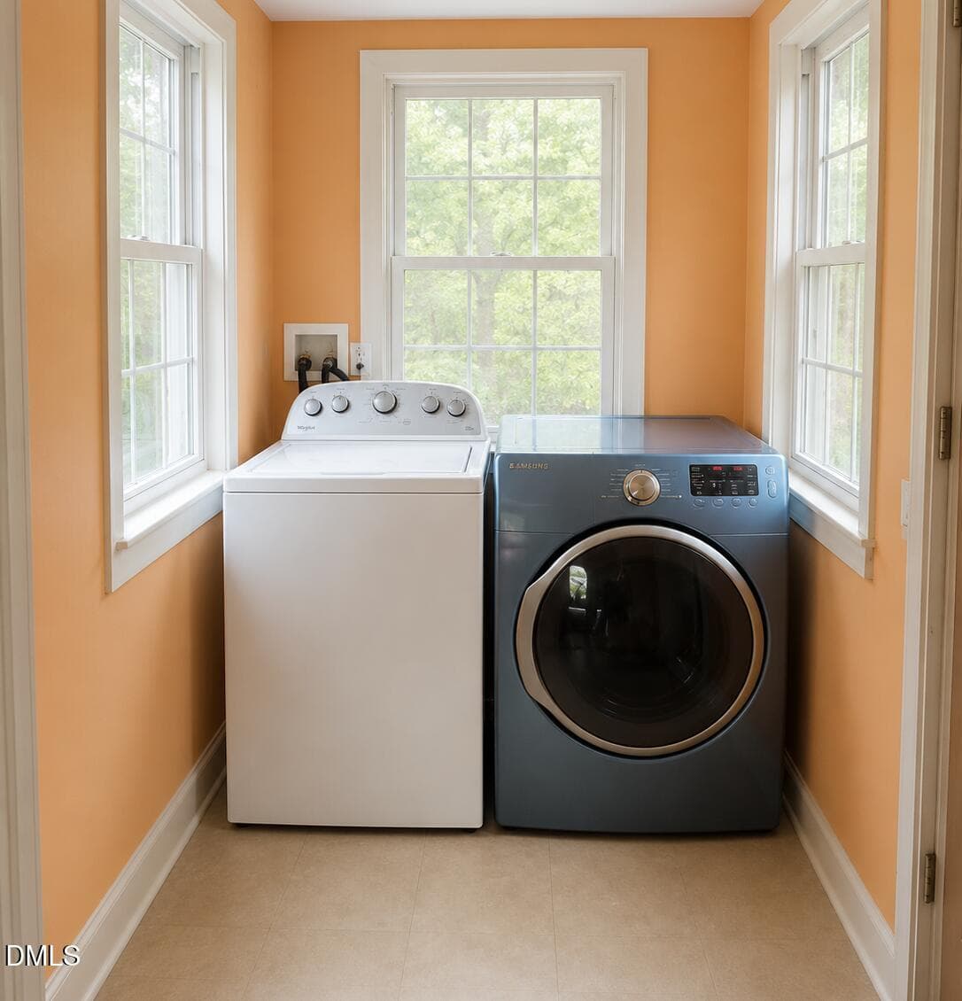 MLSLaundry - 803 Branch Street, Chapel Hill, NC 27516, Chapel Hill