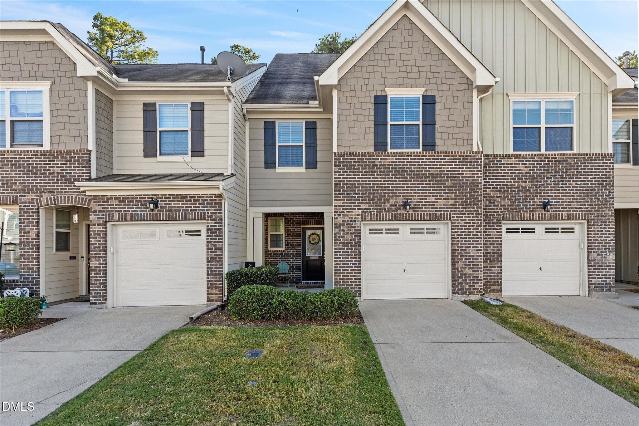 01-IMG_1179 - 10007 Lynnberry Place, Raleigh, NC 27617