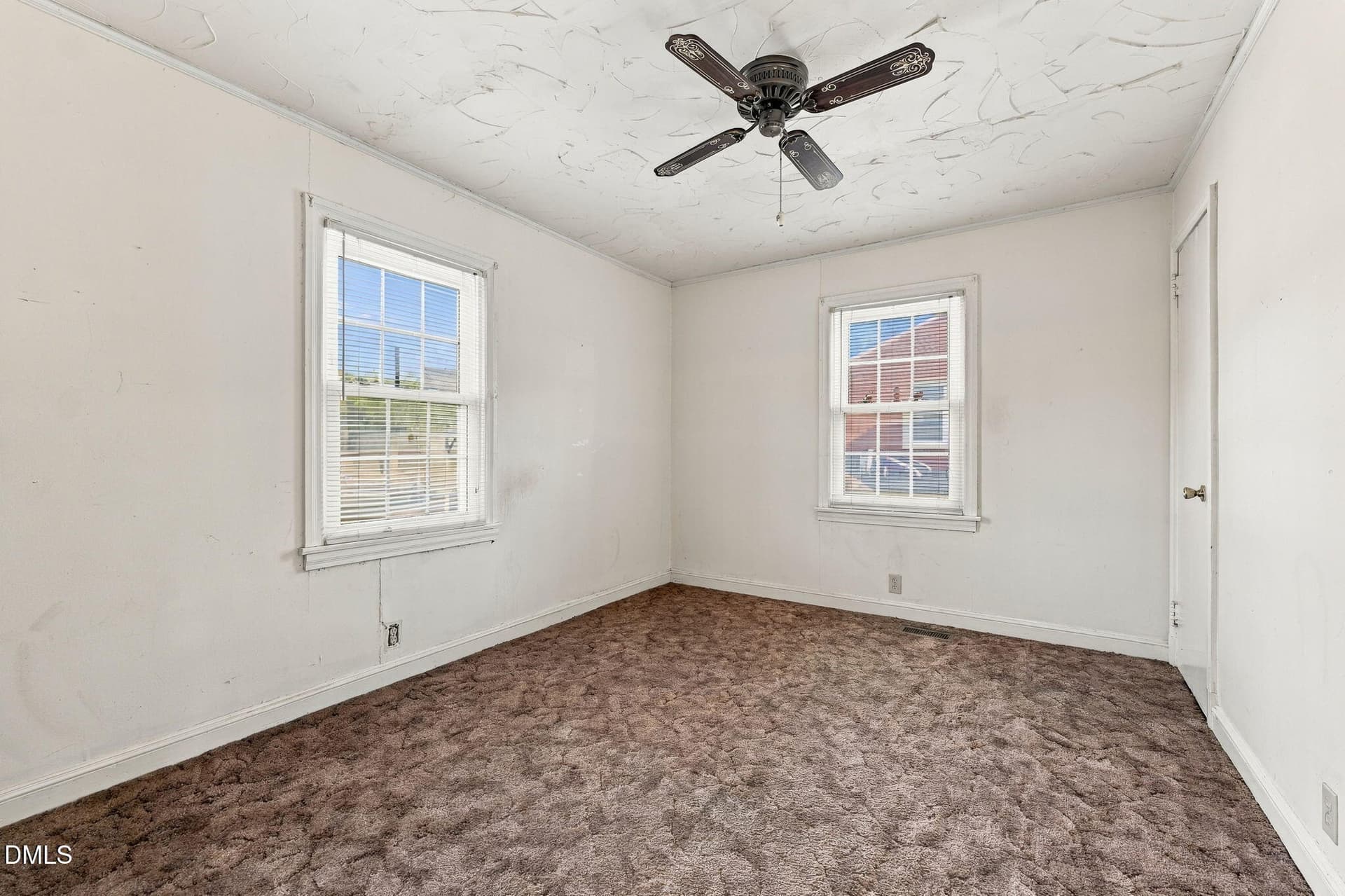 10-web-or-mls-_2355834 - 607 Walker Avenue, Graham, NC 27253