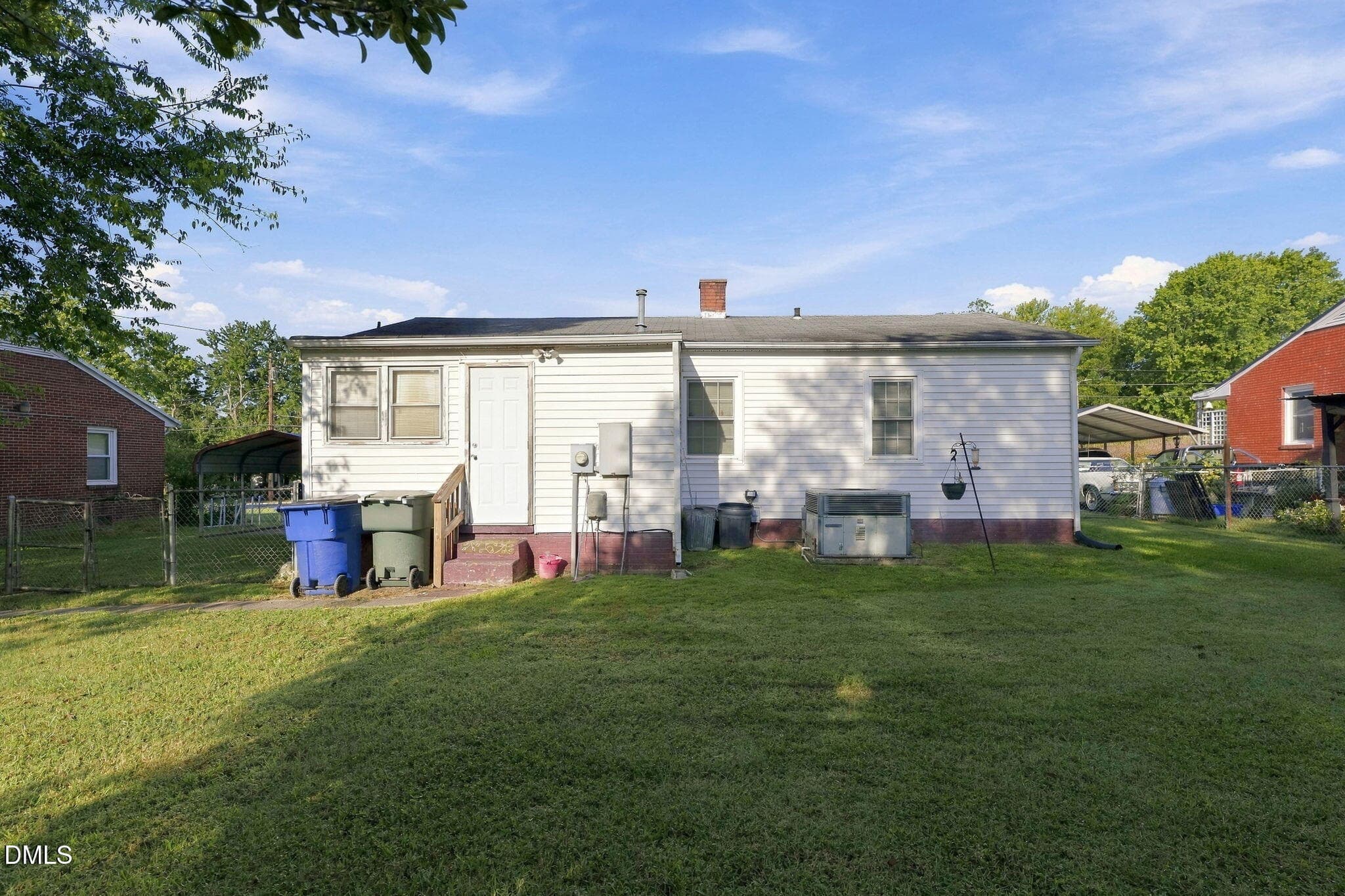 27-web-or-mls-_2355917 - 607 Walker Avenue, Graham, NC 27253, Graham