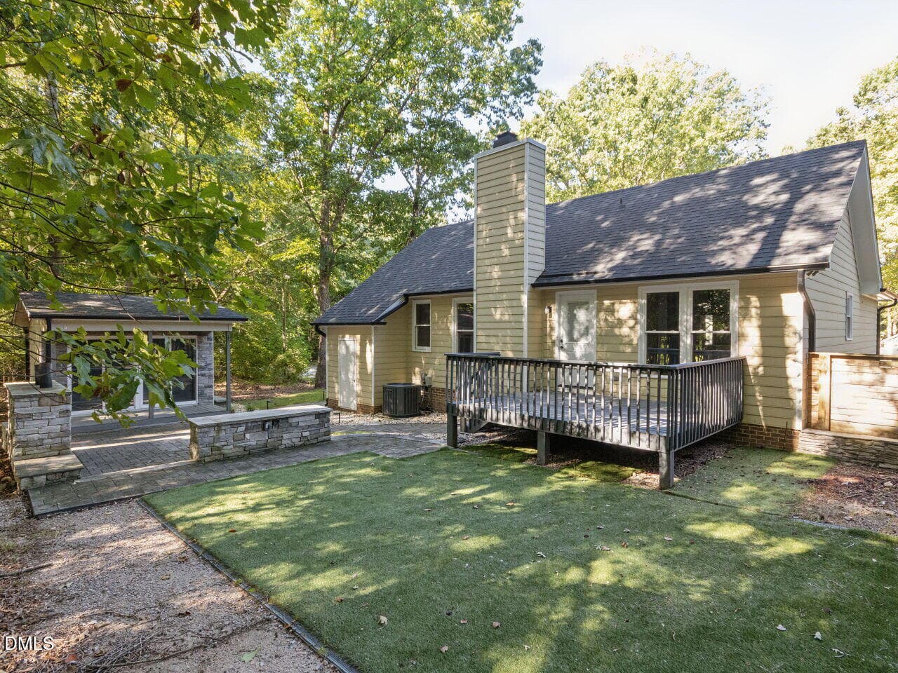 032-1280x960-photo - 4100 Timberbrook Drive, Raleigh, NC 27616