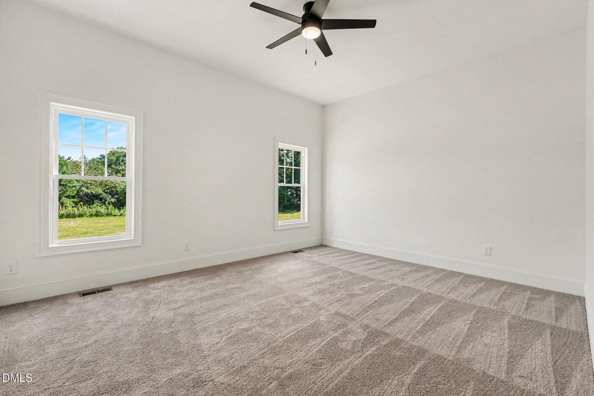 016_file_3860 - 21 Loralye Lane, Zebulon, NC 27597