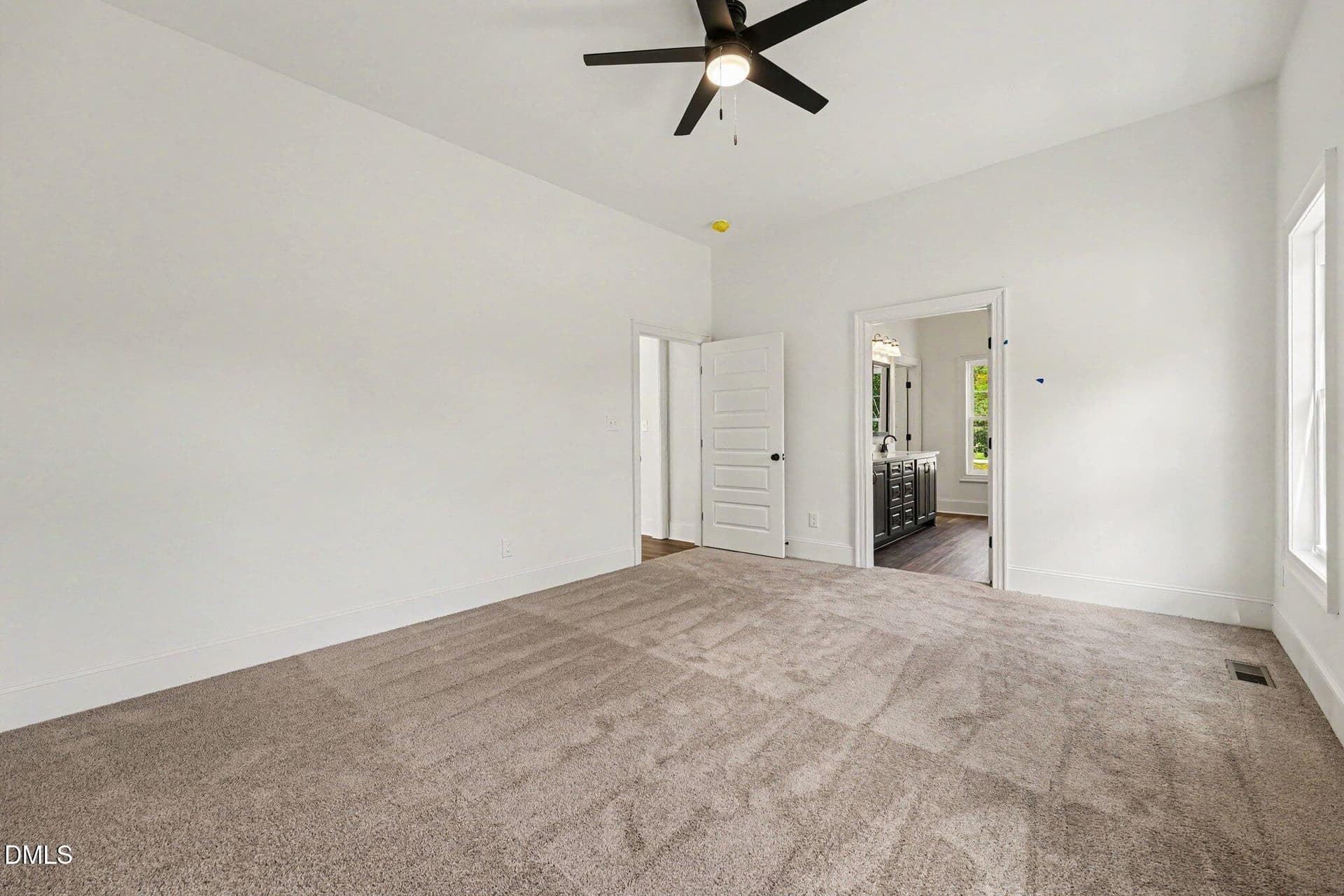018_file_1502 - 21 Loralye Lane, Zebulon, NC 27597