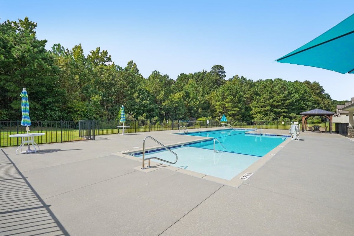 Community pool - 1115 Lotus Lilly Drive, Durham, NC 27713