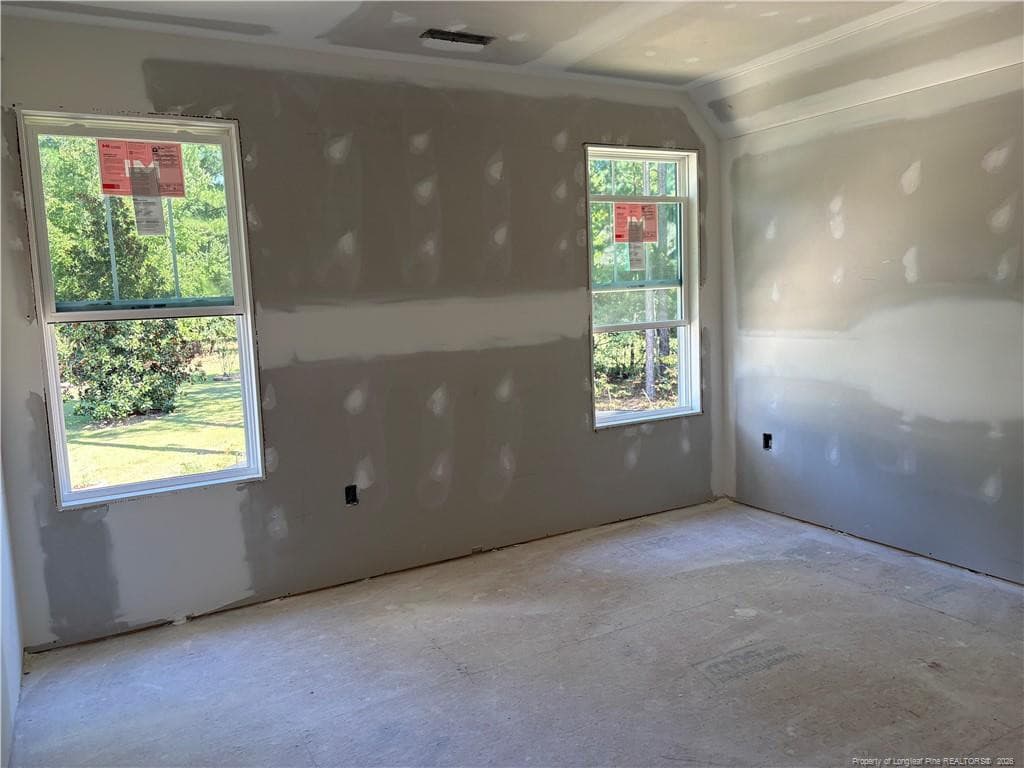Photo 12 - 136 Leaning Pine Circle, Spring Lake, NC 28390