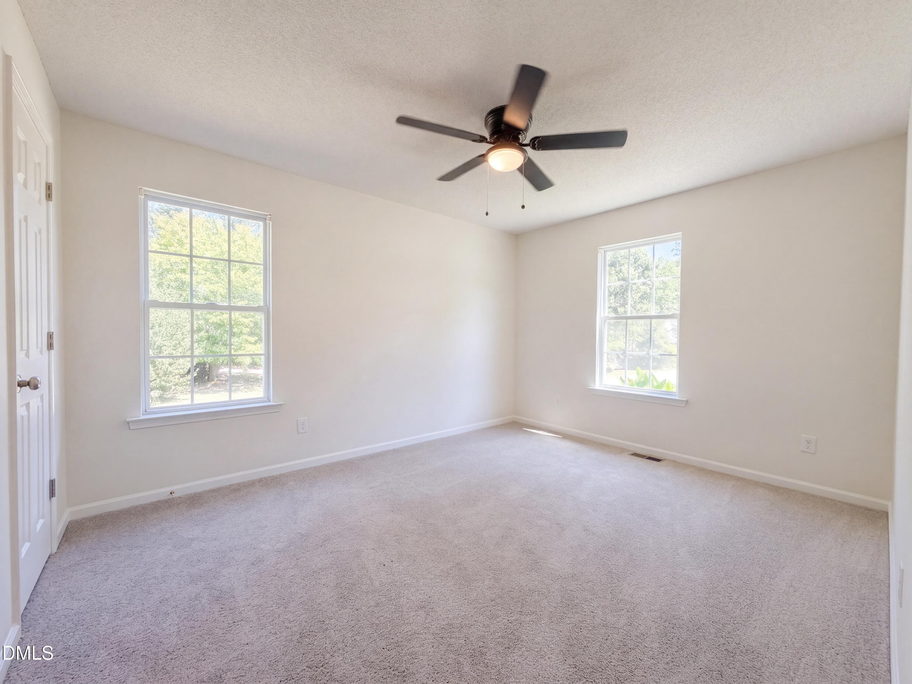 photo_12 - 301 Hocutt Drive, Clayton, NC 27520