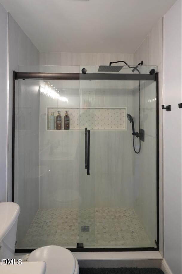 Updated Tile Shower - 5104 Brooke Lauren Lane, Raleigh, NC 27616